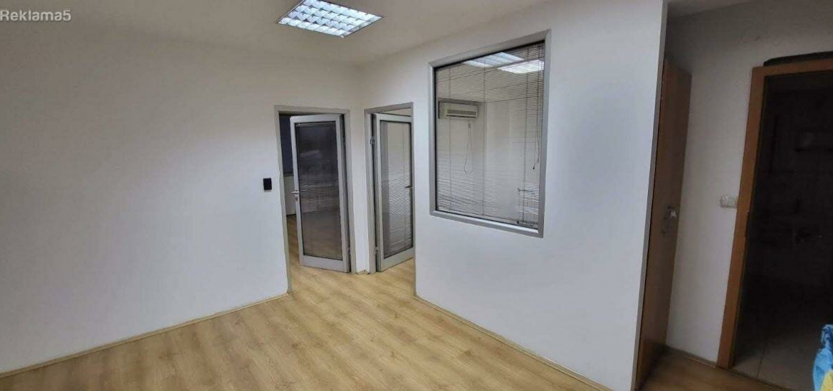 90м2 деловен простор за изнајмување