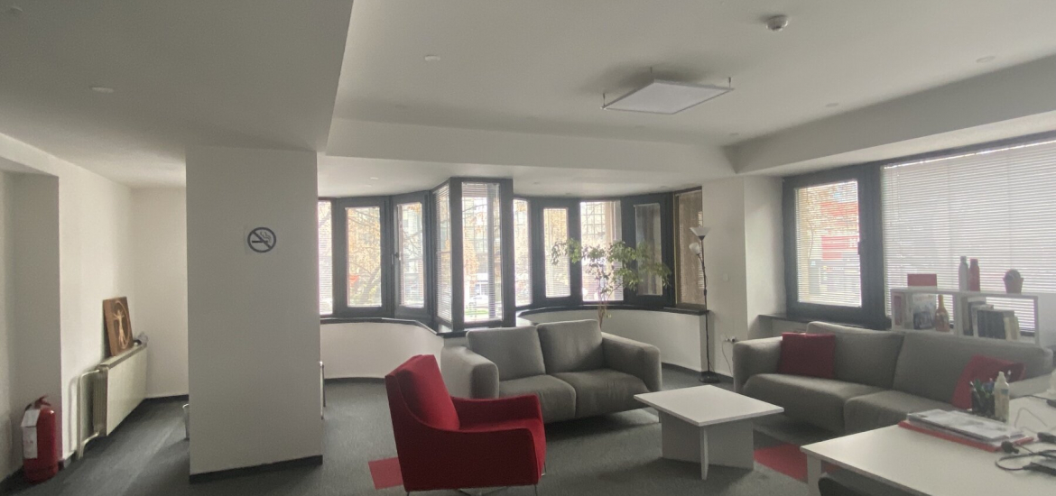 Деловен простор за изнајмување 