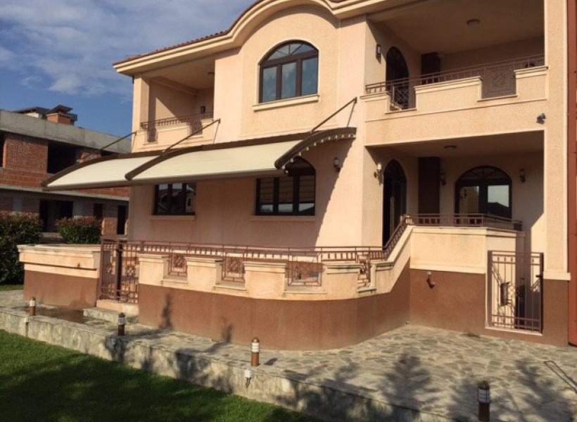 Вила во Бардовци