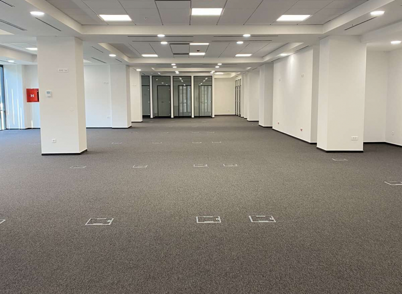 tepison vo deloven prostor