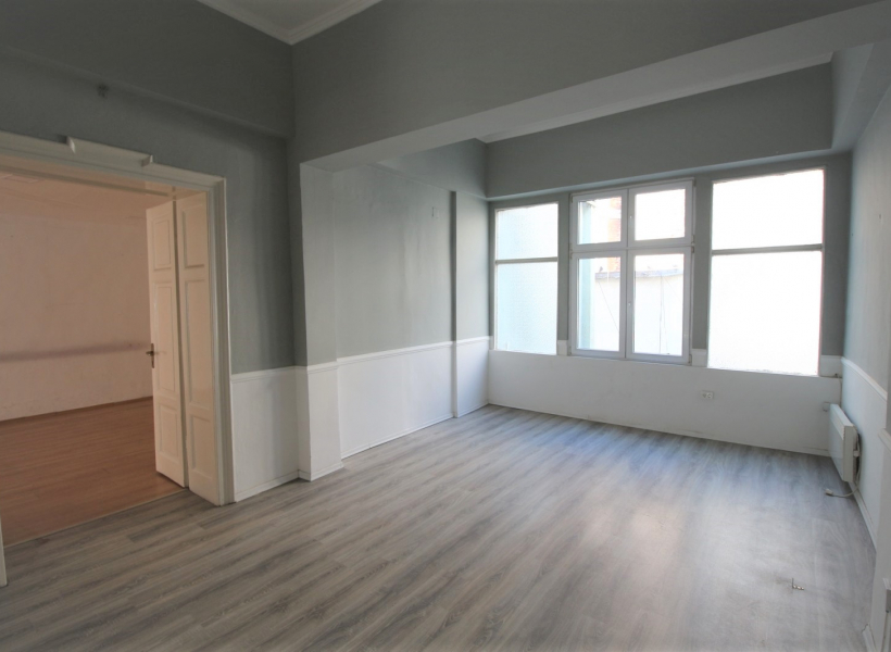 деловен простор во центар