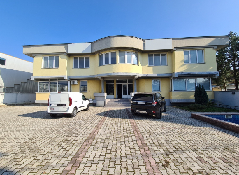 Магацин во визбегово