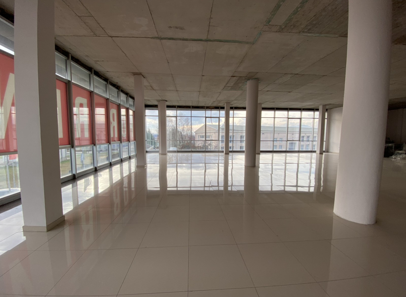 Деловен објект Визбегово