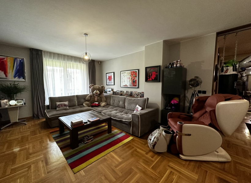 станови во Центар