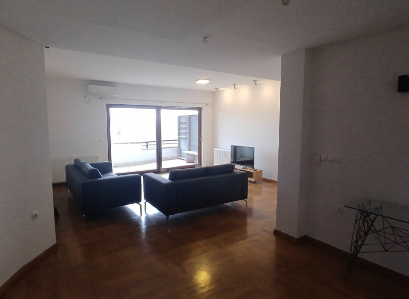 куќи изнајмување