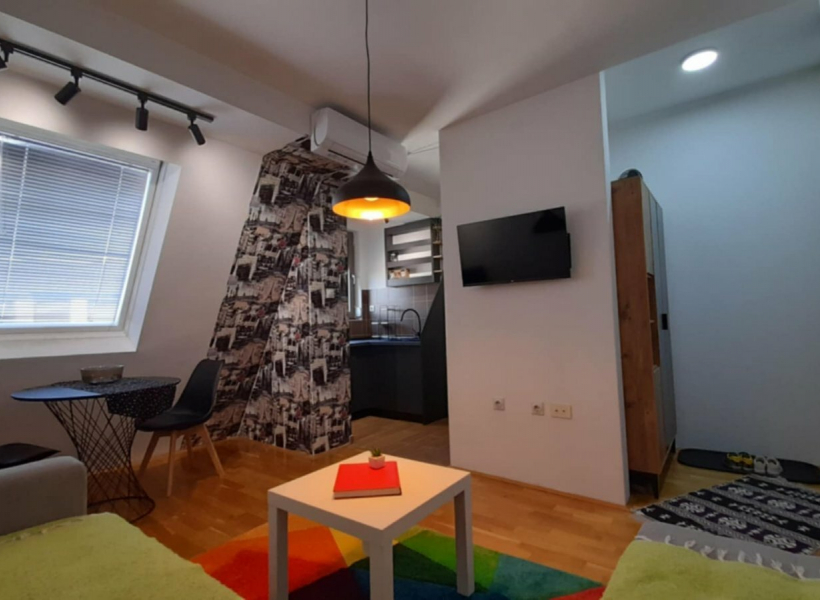 Garsonjera vo Skopje 