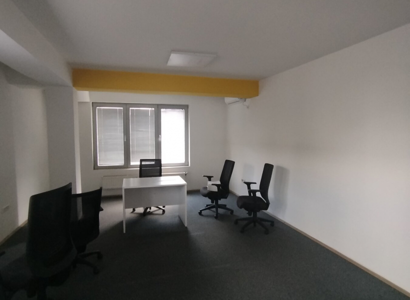 Деловен простор во Центар 