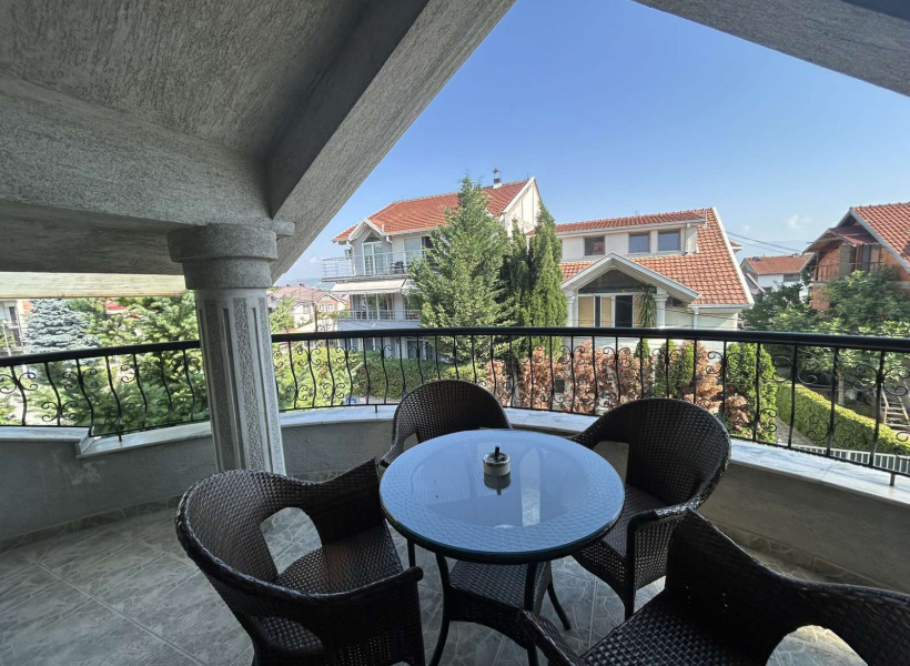 куќи продажба Скопје