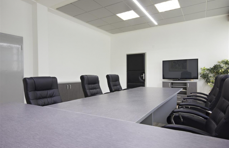 kancelariski prostor vo kisela voda