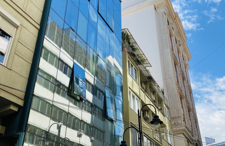 Office Building in Center