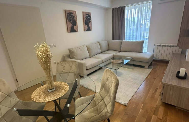 Стан за изнакмување во Дебар Маало 