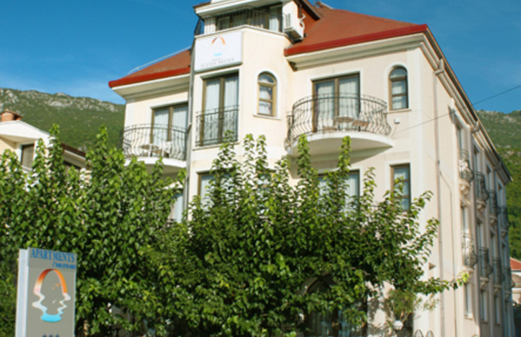 hotel vo Peshtani